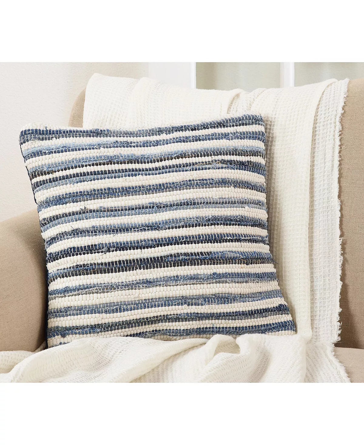 Saro Lifestyle Chindi Denim Striped Decorative Pillow, 18 X 18 4 Saro Lifestyle Chindi Denim Striped Decorative Pillow, 18 X 18 - Image 4