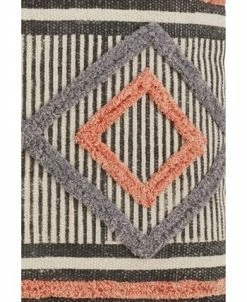 Saro Lifestyle Diamond Embroidered Decorative Pillow, 18 X 18 -Chic Home Shop 14841055 fpx