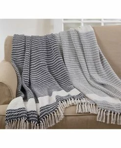 Saro Lifestyle Diamond Weave Design Throw -Chic Home Shop 14872866 fpx