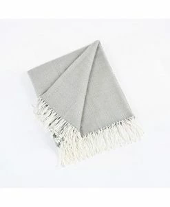 Saro Lifestyle Classic Herringbone Throw 11 Saro Lifestyle Classic Herringbone Throw -Chic Home Shop 14905887 fpx