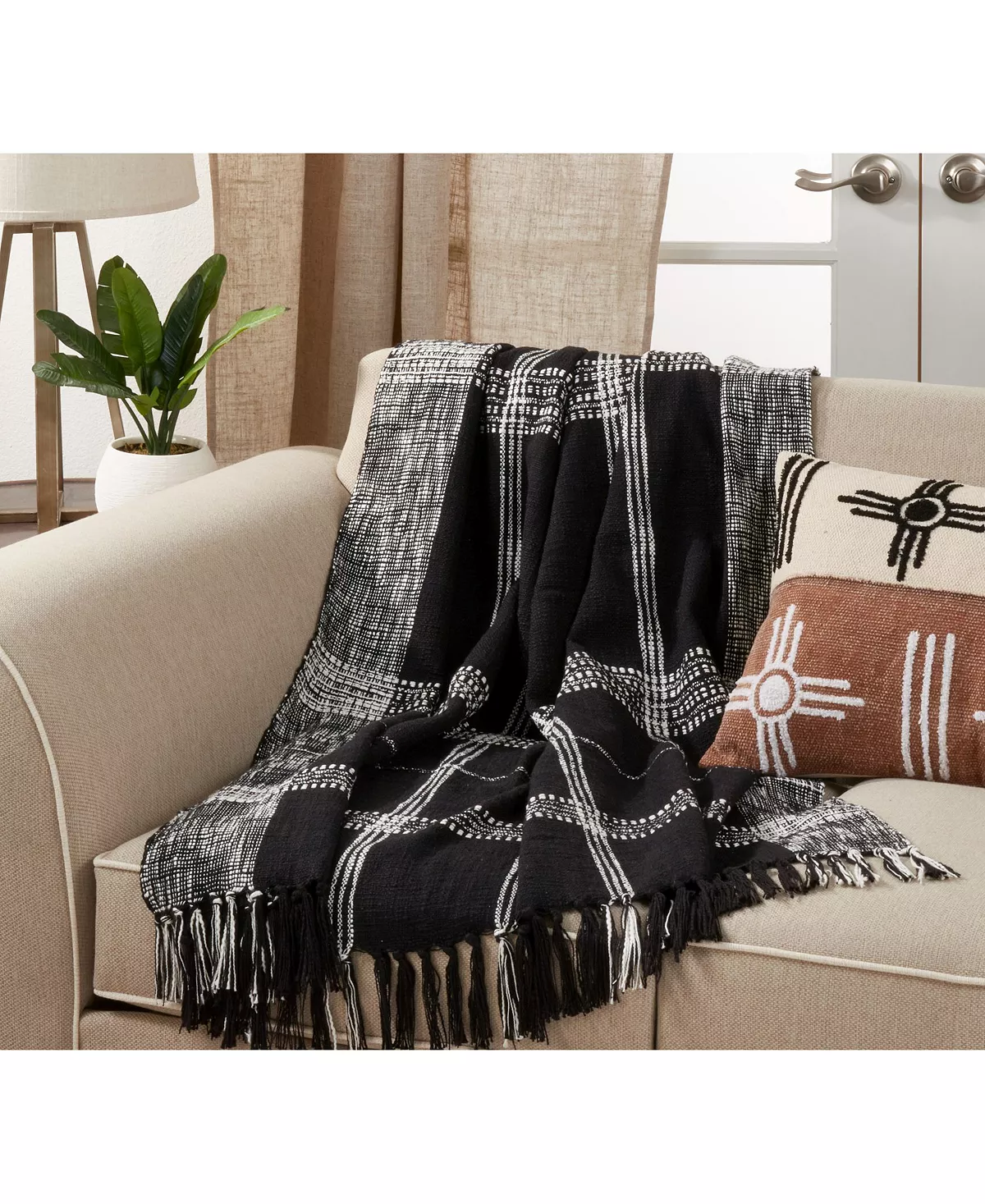 Saro Lifestyle Cotton Plaid Throw Blanket 4 Saro Lifestyle Cotton Plaid Throw Blanket - Image 4