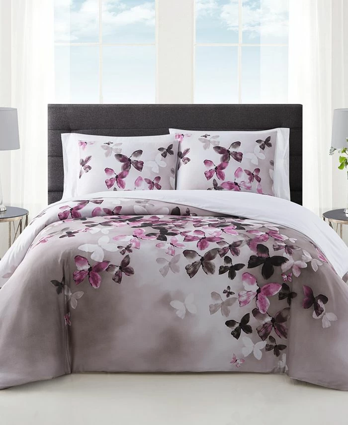 Vince Camuto Home Lissara 3 Piece Comforter Set, Full/Queen 1 Vince Camuto Home Lissara 3 Piece Comforter Set, Full/Queen