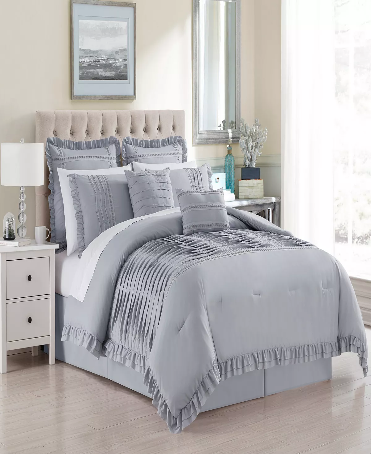 Chic Home Yvette 8 Piece Queen Comforter Set 7 Chic Home Yvette 8 Piece Queen Comforter Set - Image 7